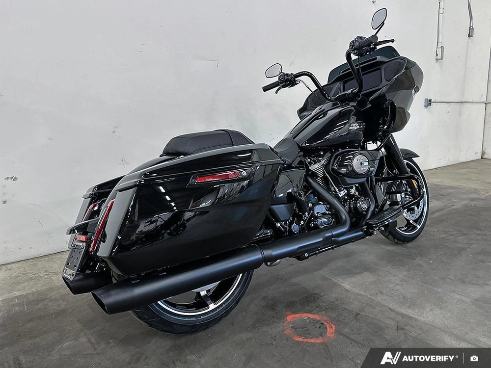 2026 Harley-davidson Road Glide alt