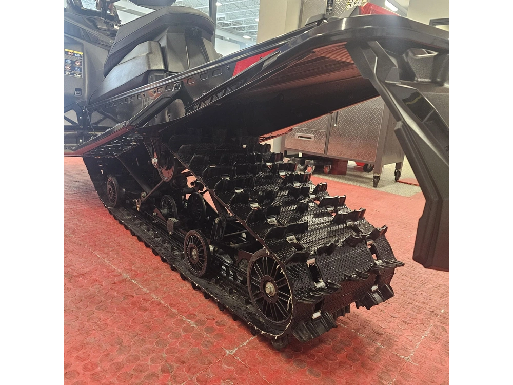 2025 Polaris 650 Switchback Xc 146 alt