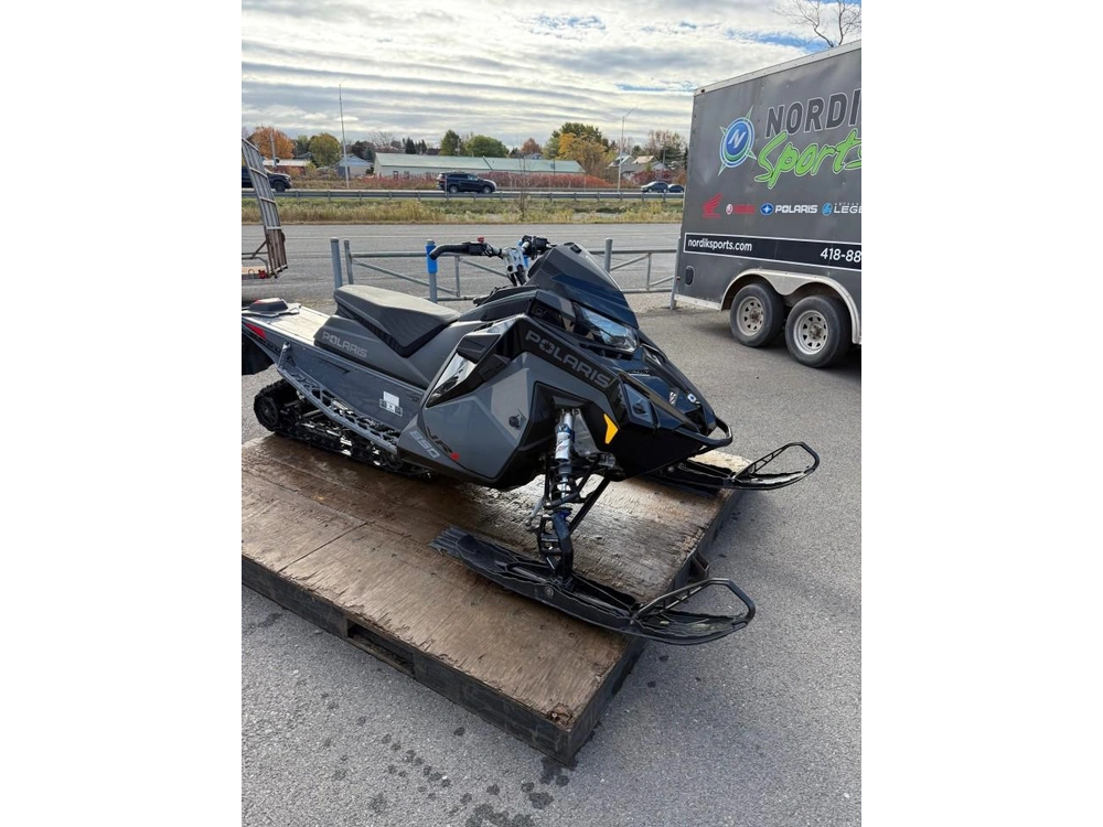 Polaris Indy 850 2021 alt