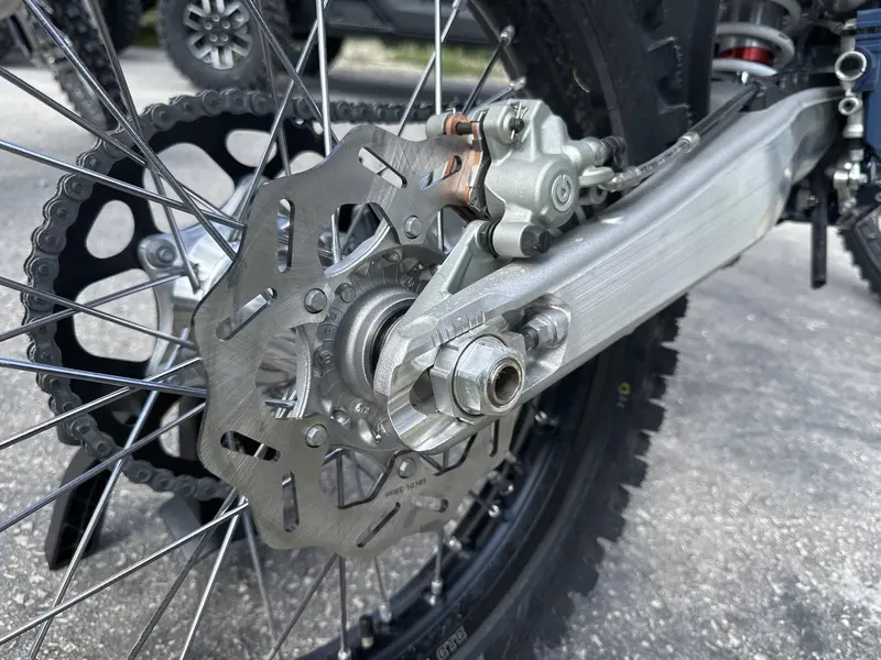 2025 Husqvarna FC 250 thumbnail 8