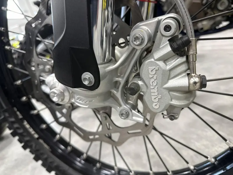 2021 KTM SX 450 F thumbnail 16