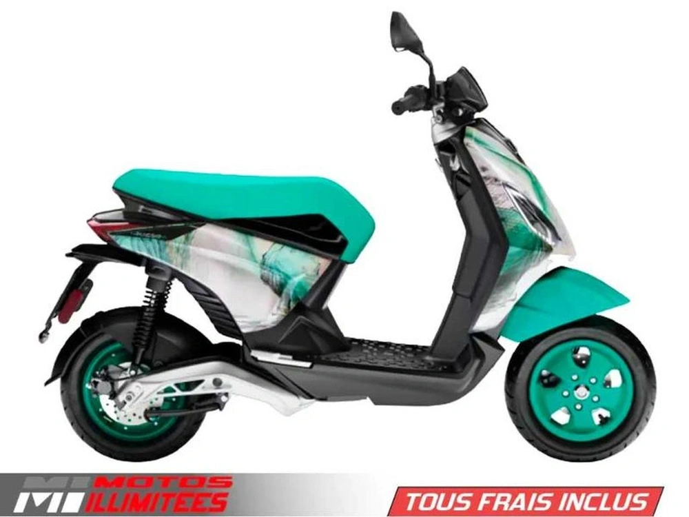 Piaggio 1 Active Feng Chen Wang 2022 alt