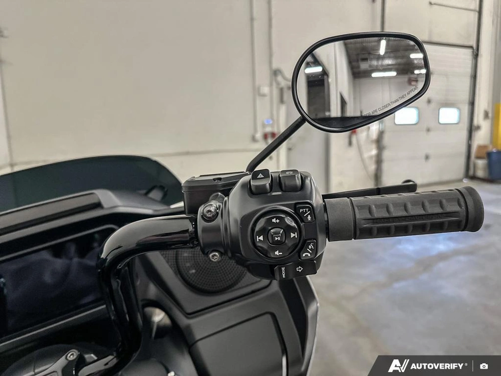 2026 Harley-davidson Road Glide alt