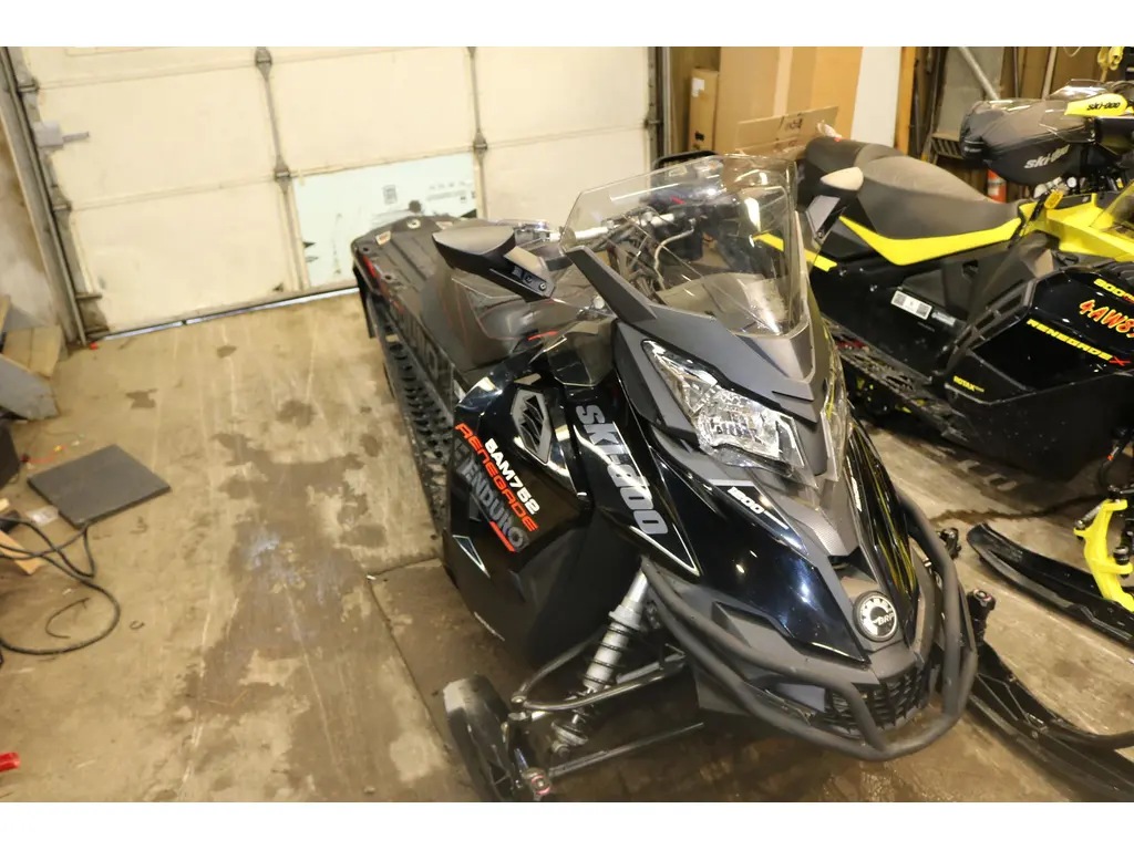 2018 SKI-DOO ENDURO 1200