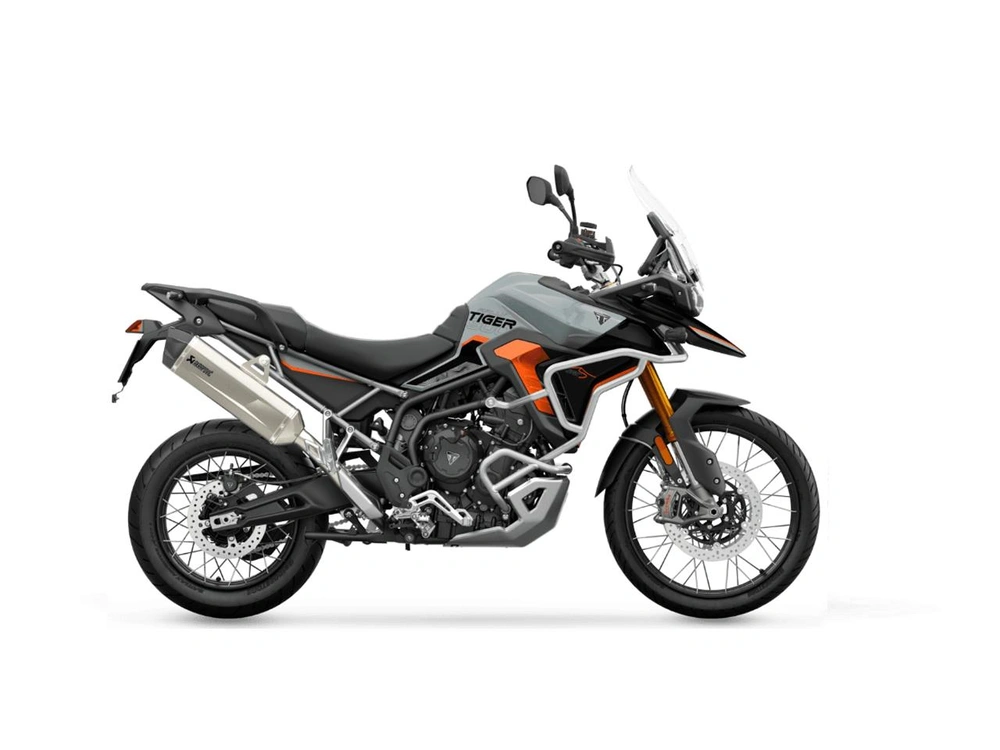 2026 Triumph Tiger 900 Desert Edition alt