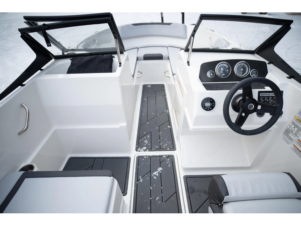 2023 Bayliner M19 alt