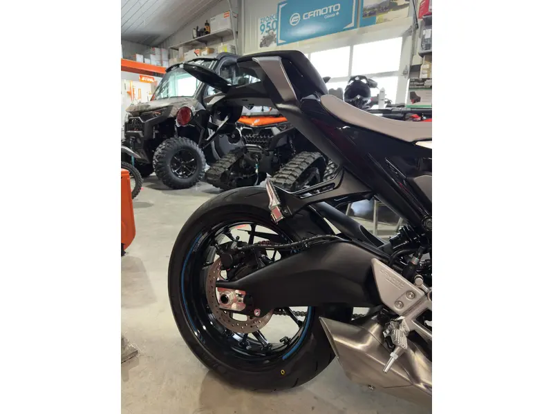2026 CFMOTO 675SS