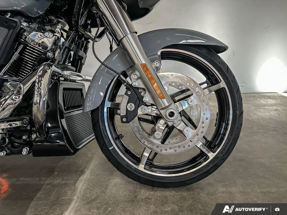 2026 Harley-davidson Road Glide alt