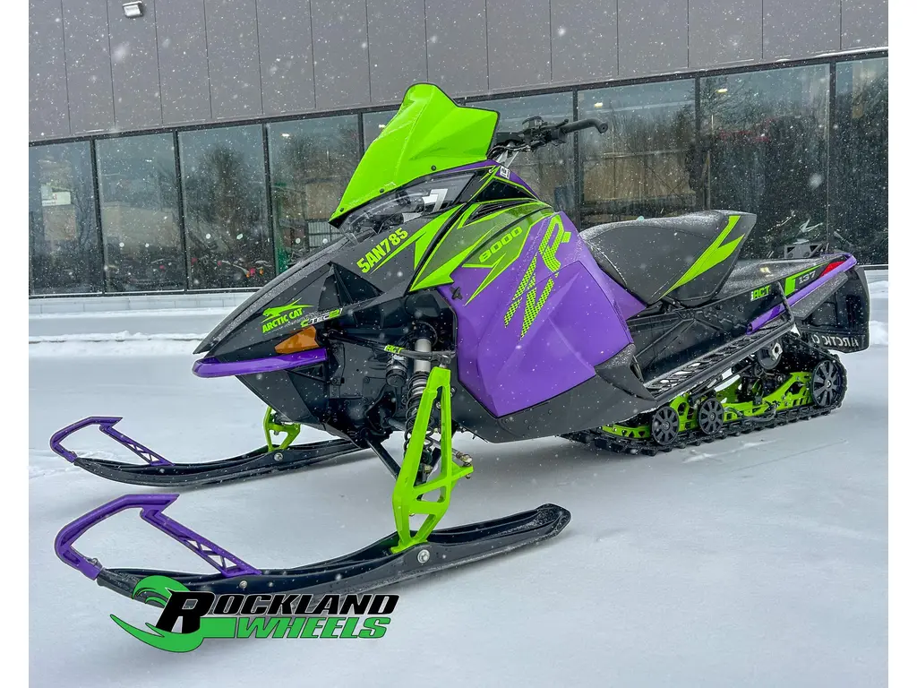 2019 Arctic Cat ZR 8000 ES 137 ATAC LIMITED