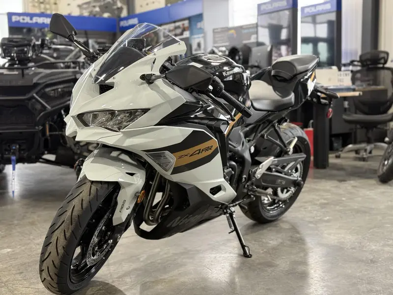 2026 Kawasaki ZX-4RR 💳5.99% 60 ou *84 Mois