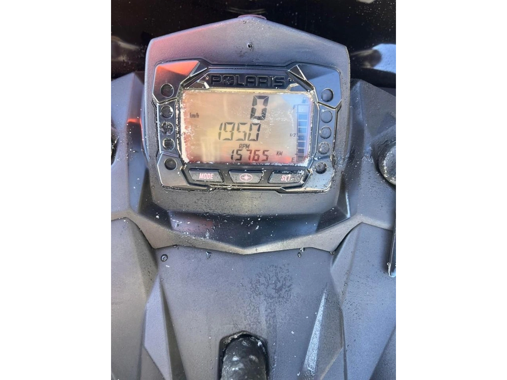 Polaris 850 Indy Xc 129 2020 alt