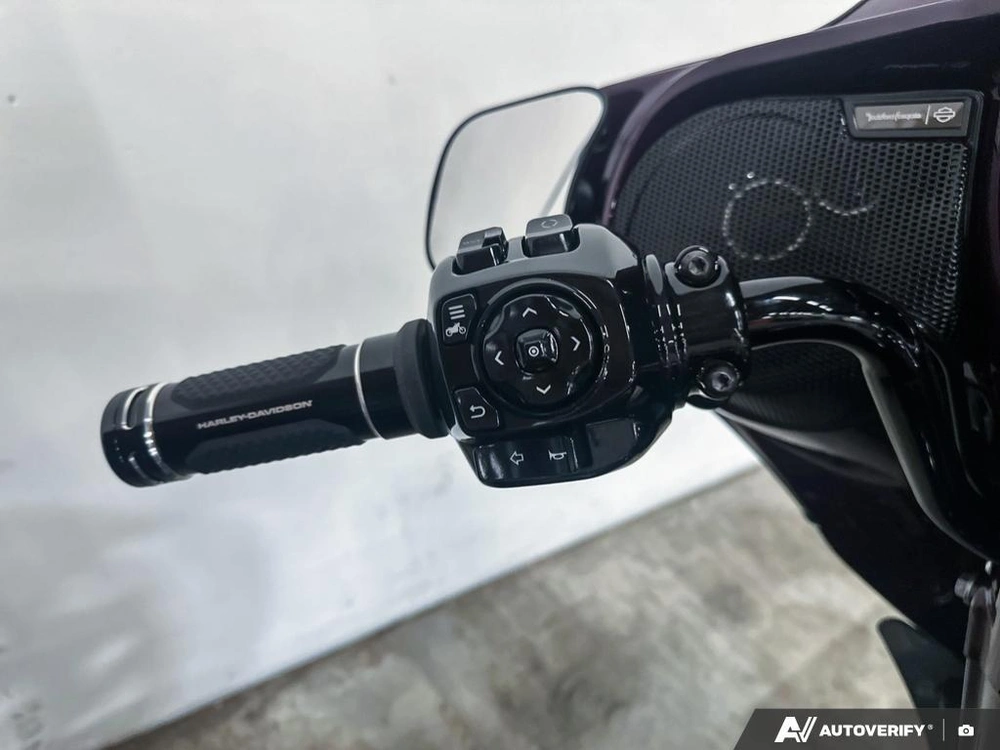 2025 Harley-davidson Cvo Street Glide alt