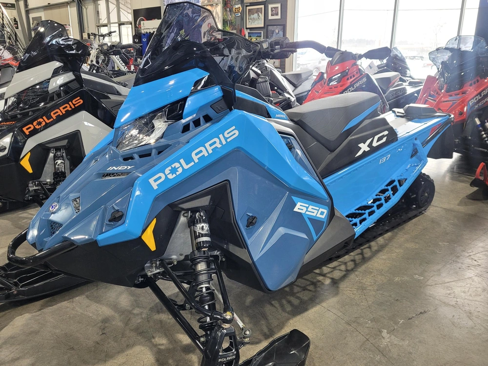 Polaris 650 Indy Xc 137 *0%/60 Mois💳 2024 alt