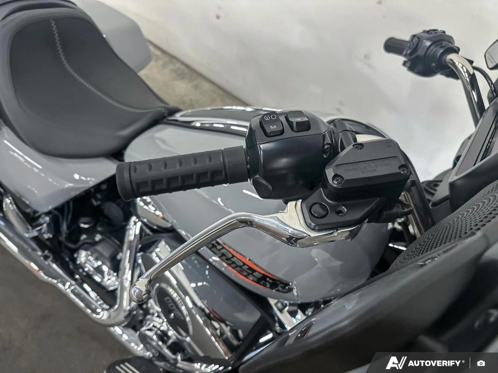 2025 Harley-davidson Flhx - Street Glide® alt
