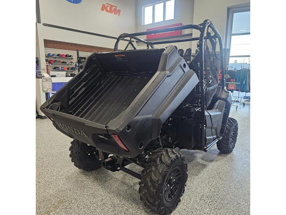 2025 Honda Pioneer 700 Deluxe alt