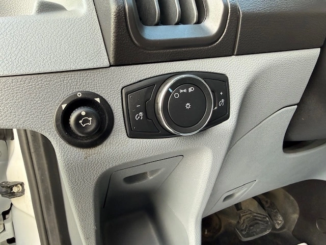 2019 Ford Transit T-250 Cargo Van alt