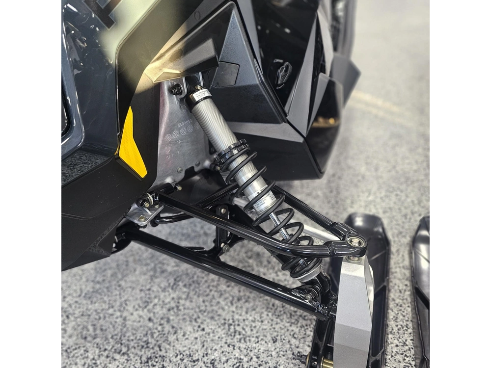 2026 Polaris 650 Switchback Assault 146 alt