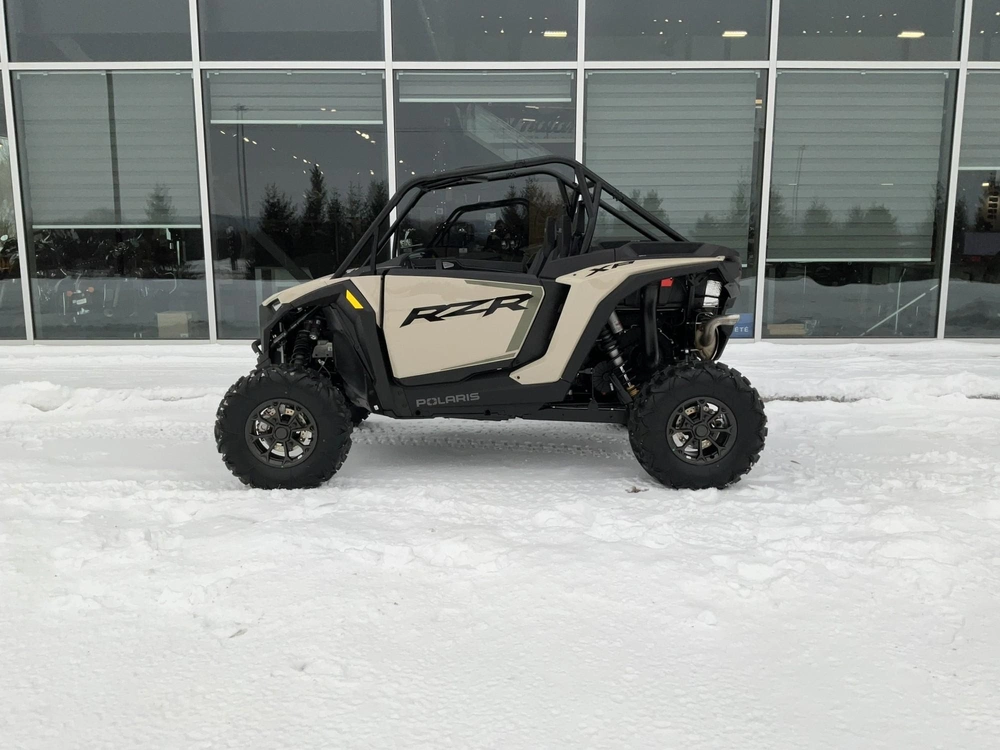 Polaris Rzr Xp 1000 Sport 2026 alt
