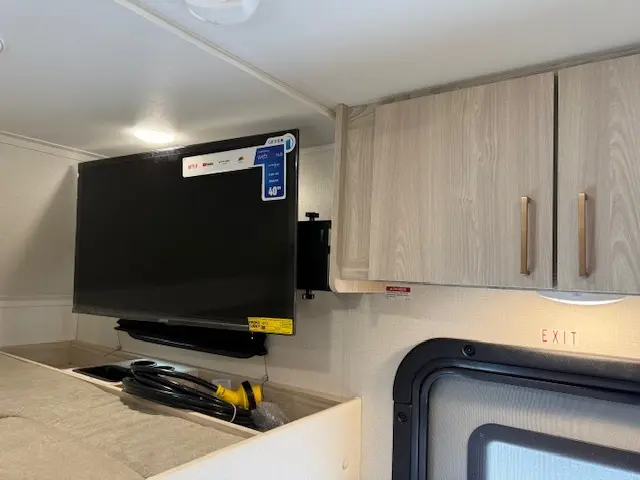 East West by Forest River Entrada 2000NS 2026