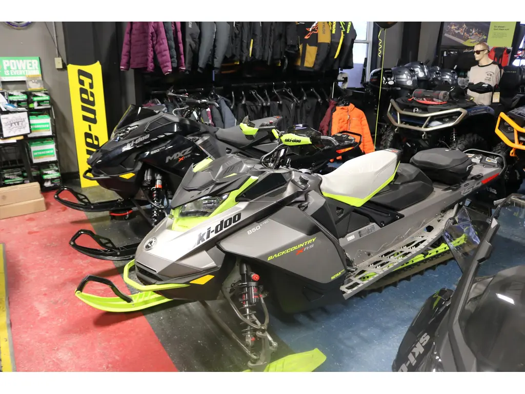 2023 SKI-DOO B C XRS - 850