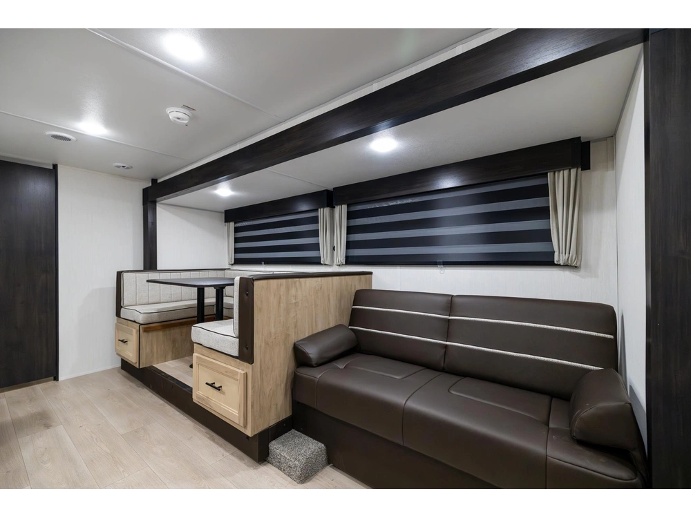 Cherokee 29te Grey Wolf 2026 alt