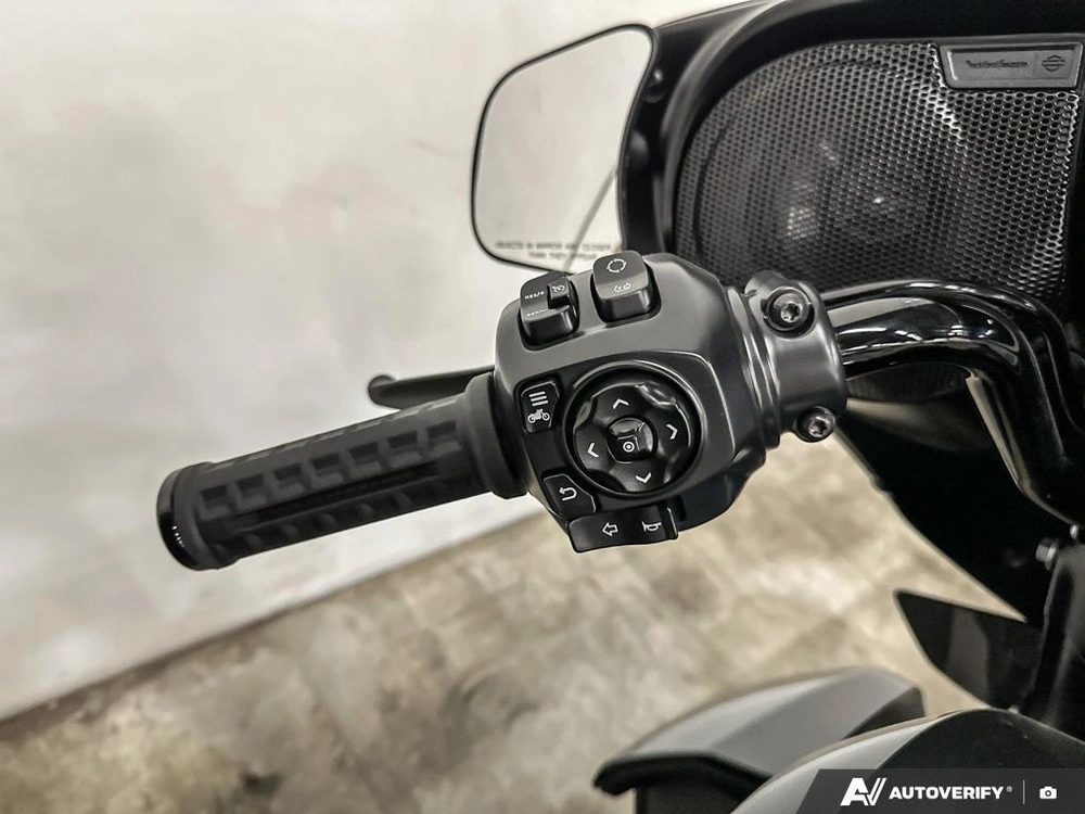 2025 Harley-davidson Street Glide Ultra alt