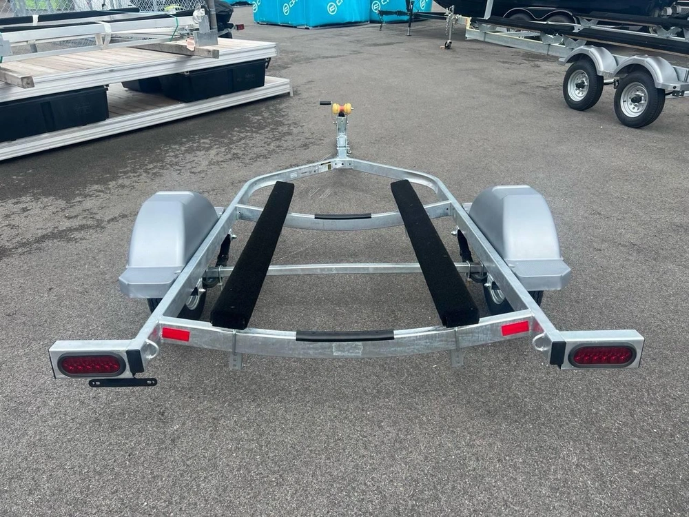 Remeq Rem Motomarine Simple 2025 alt