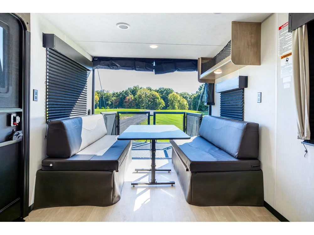 Cherokee 24rrt Grey Wolf Cargo 2026 alt