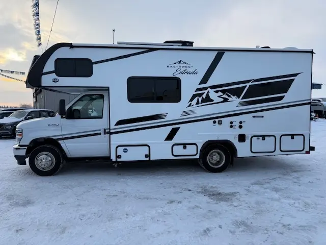 East West by Forest River Entrada 2000NS 2026