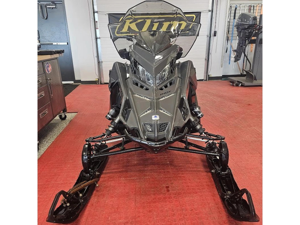 2025 Polaris 650 Indy Adventure 137 alt