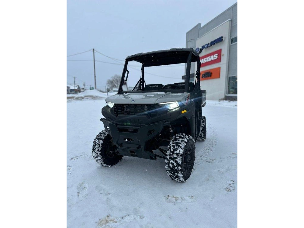 Polaris R24mae57b4 2024 alt