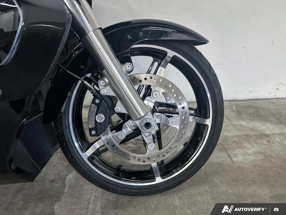 2025 Harley-davidson Street Glide Ultra alt