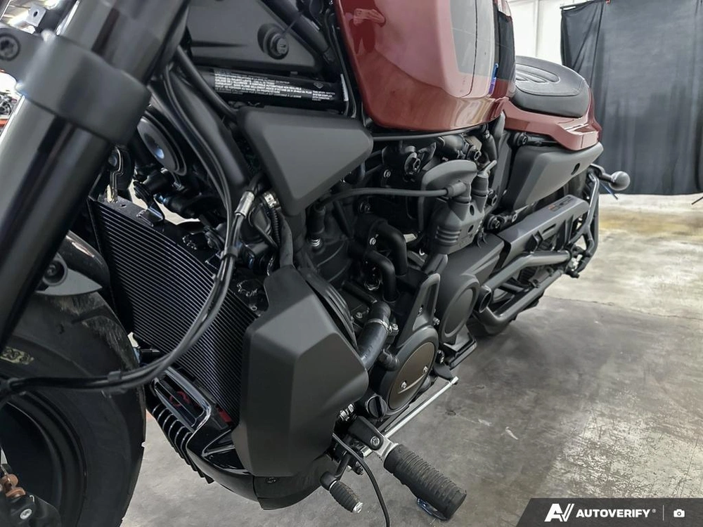 2024 Harley-davidson Sportster S alt