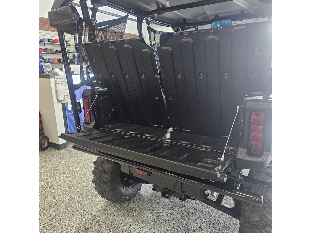 2025 Honda Pioneer 1000-5 alt