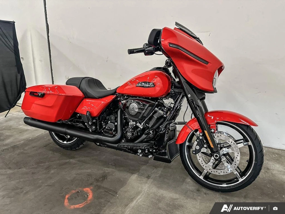 2026 Harley-davidson Street Glide alt