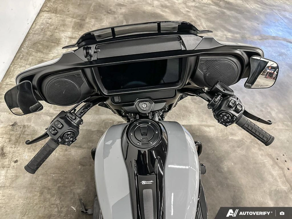 2026 Harley-davidson Street Glide alt