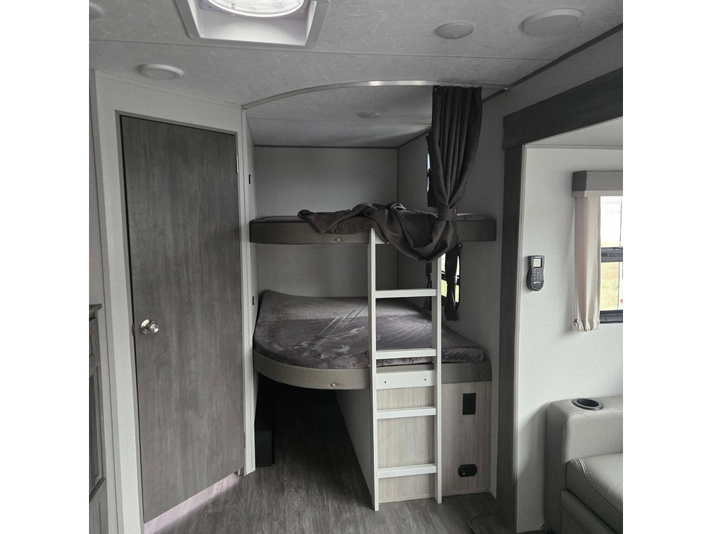 2026 Forest River Aurora 27dbh alt