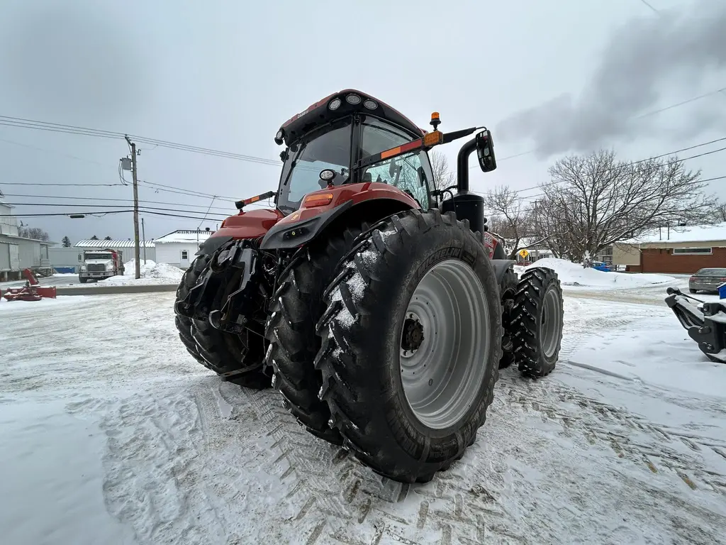 2022 Case IH Magnum 310 CVX