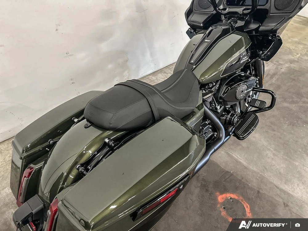 2026 Harley-davidson Road Glide alt