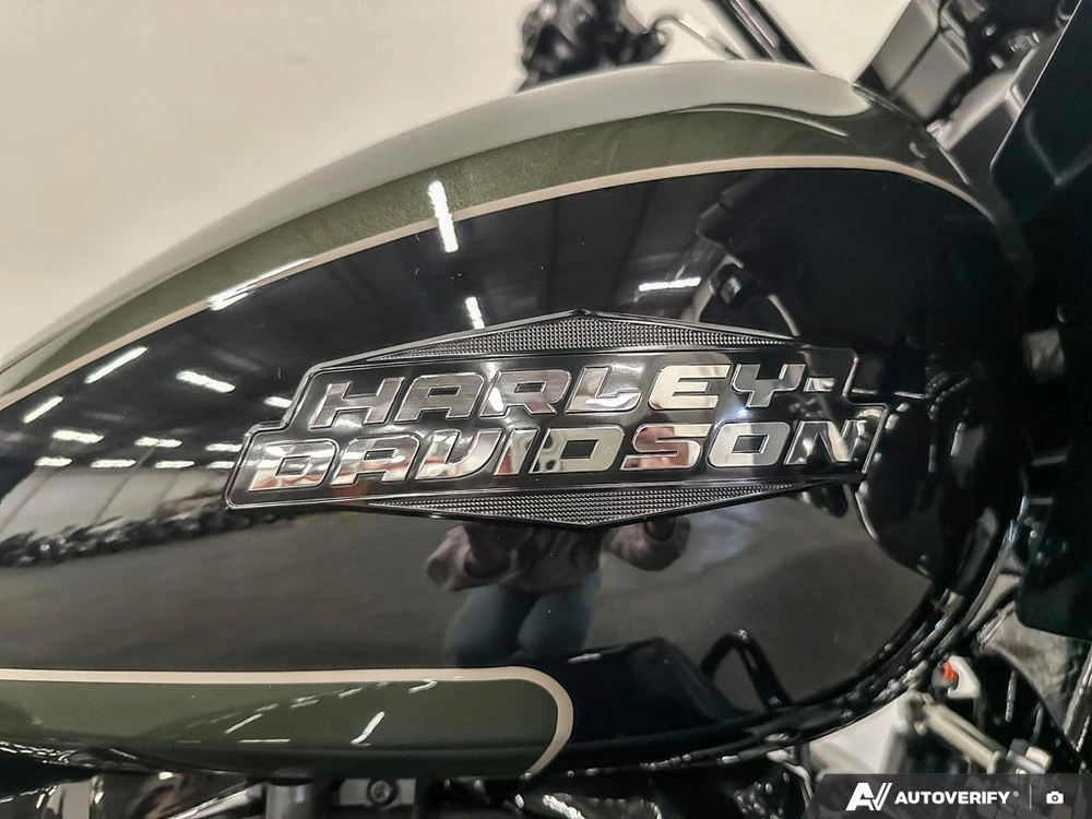 2026 Harley-davidson Road Glide alt