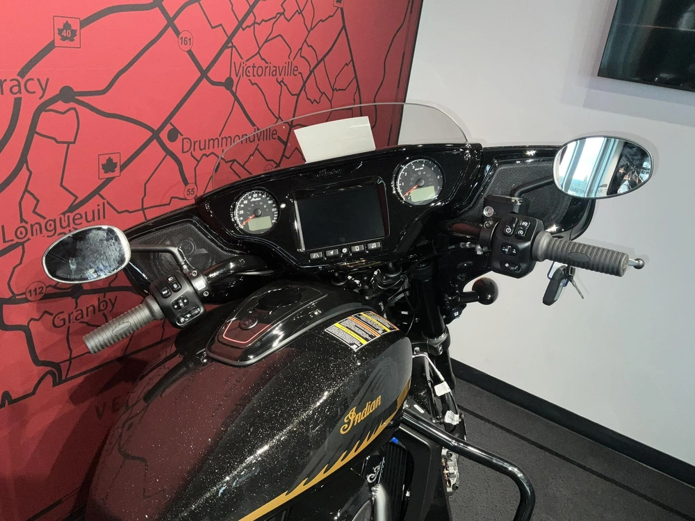 Indian Motorcycle Chieftain Powerplus Dark Horse + 112 Package 2026 alt