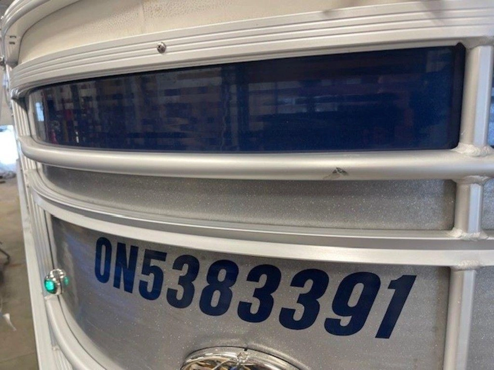 2014 Harris Sunliner 220 alt