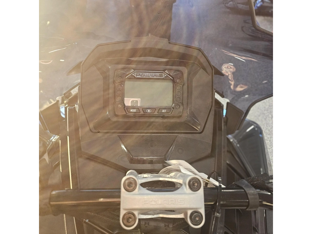 2026 Polaris 650 Switchback Assault 146 alt