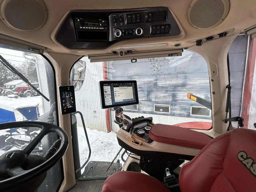 2022 Case IH Magnum 310 CVX