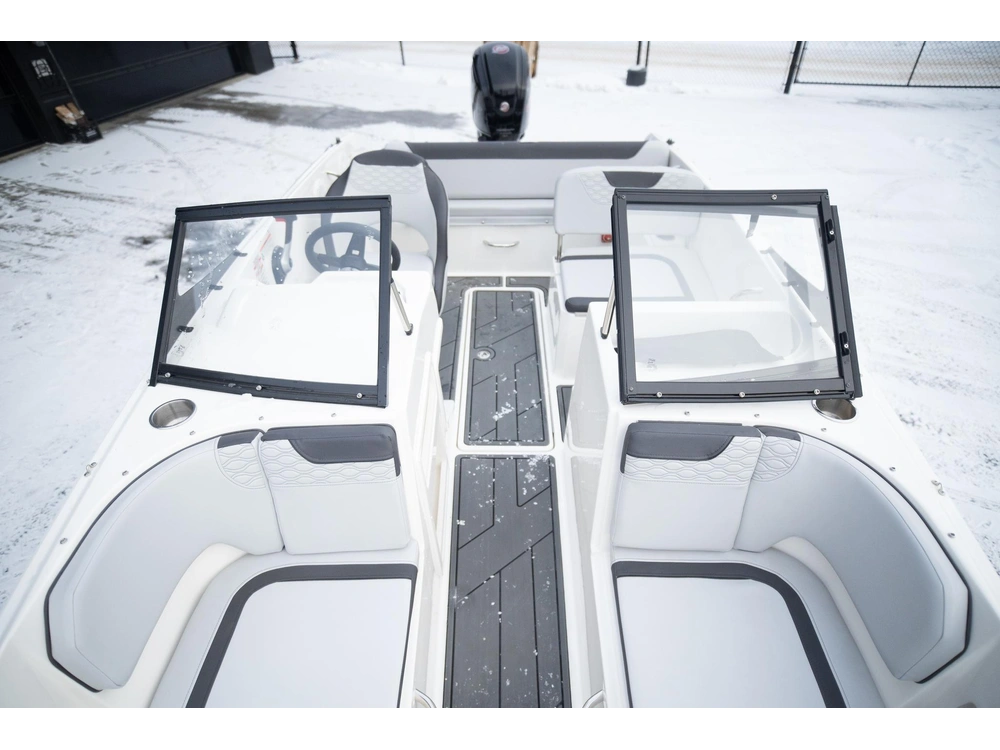 2023 Bayliner M19 alt