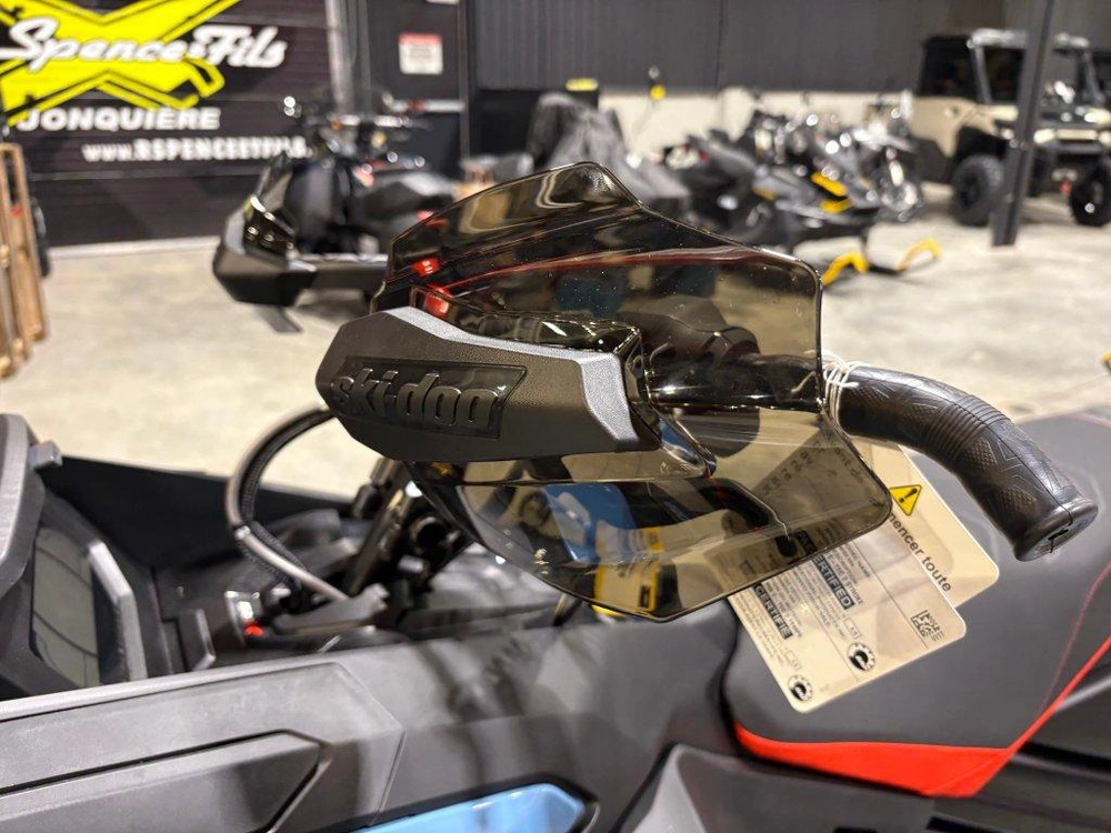 Ski-doo Backcountry X-rs 146 (43'') 850 E-tec Ice Storm 150 1.5'' E.s. 2026 alt