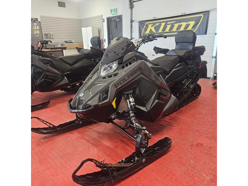 2025 Polaris 650 Indy Adventure 137 alt