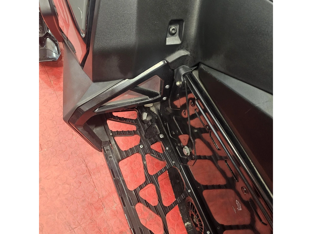 2025 Polaris 650 Switchback Xc 146 alt