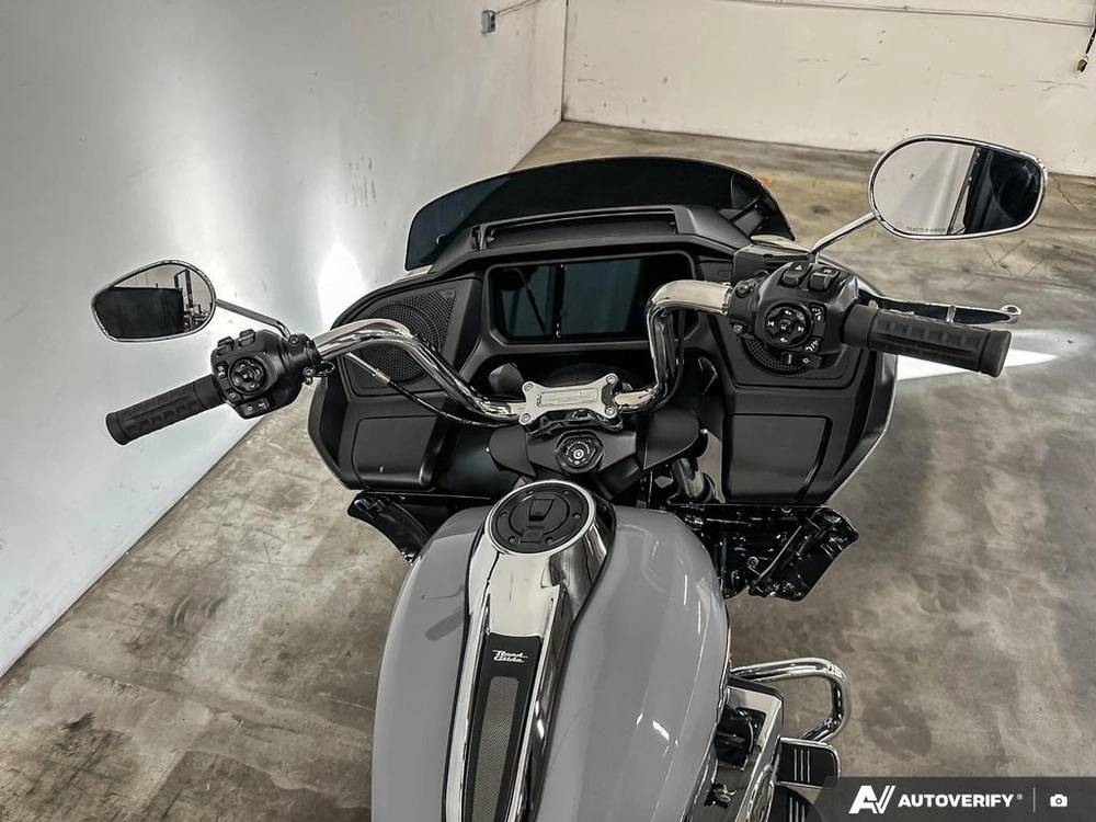 2026 Harley-davidson Road Glide alt