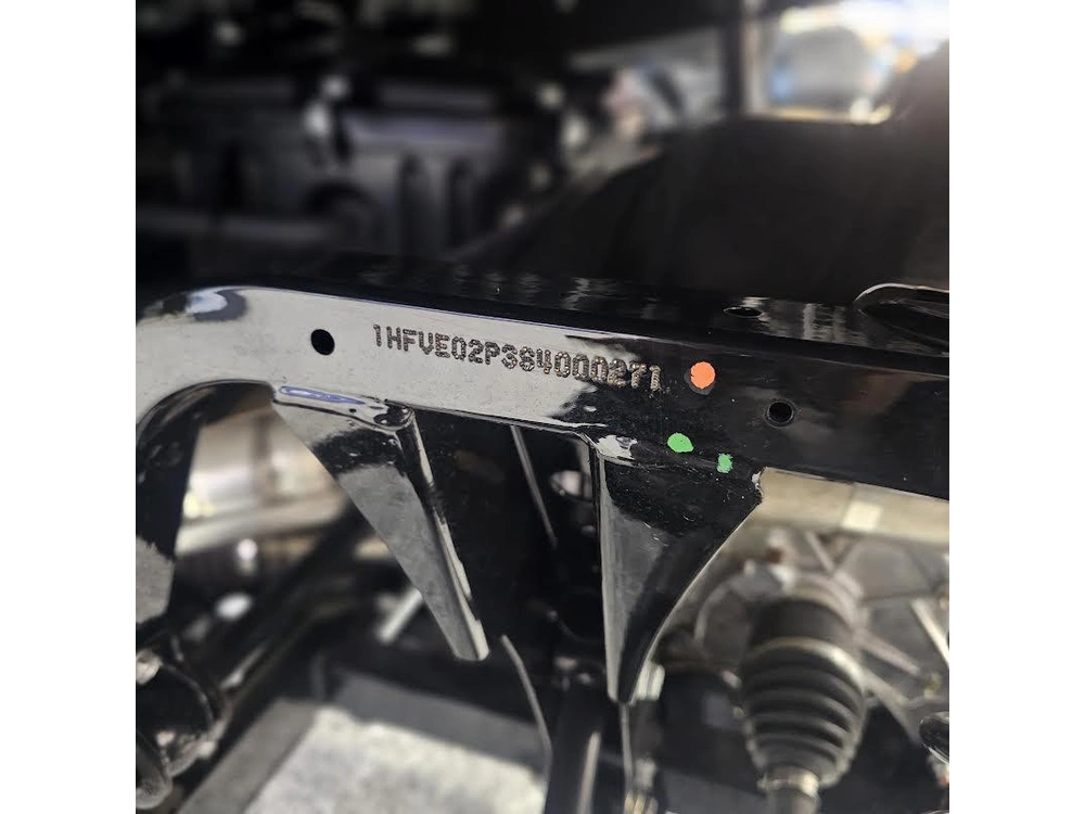 2025 Honda Pioneer 700 Deluxe alt